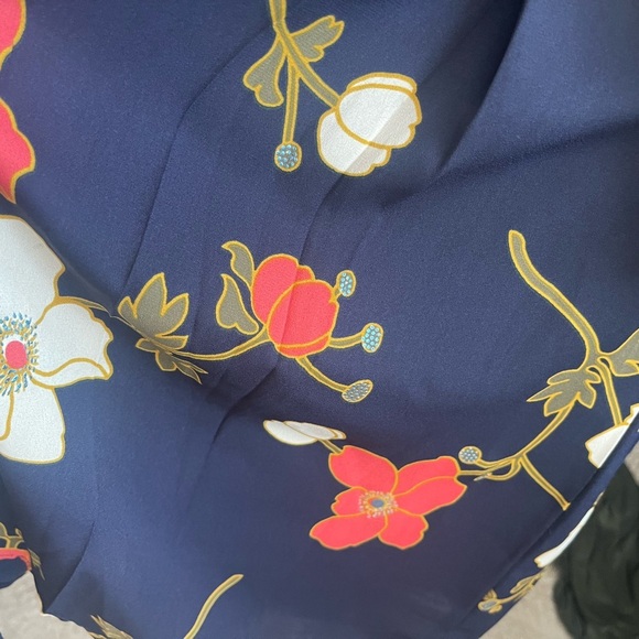 NWOT LC Lauren Conrad 4 Navy Dress Floral Print - Picture 7 of 8